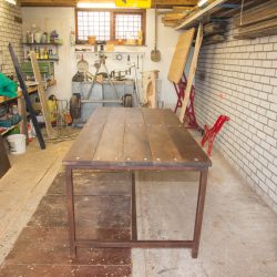 Tafel gerecycled hout